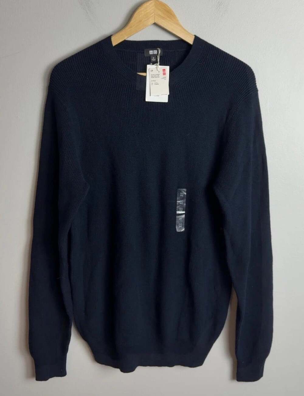 NWT UNIQLO Cotton Cashmere Crew Neck Sweater Size Medium Navy Men’s
